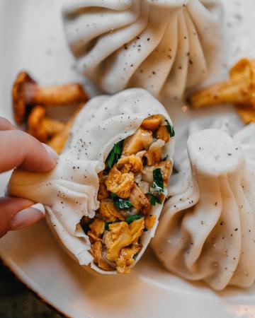 restaurant_est_hinkali_i_pit_vino_photo_4