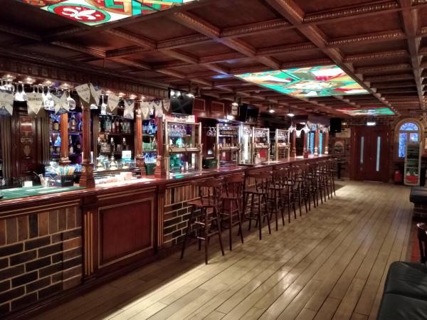 restoran_the_kings_bronzovyj_lev_photo5