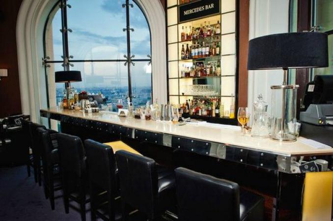 bar_mercedes_photo8