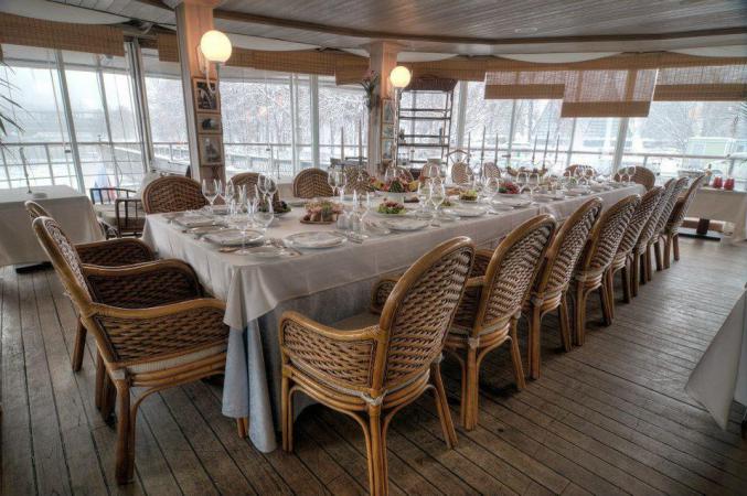 teplohod_restoran_lastochka_photo4