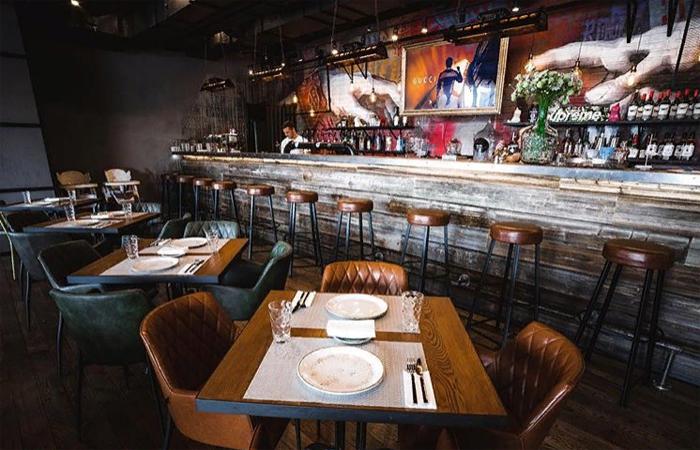 no_security_grill_bar_photo1