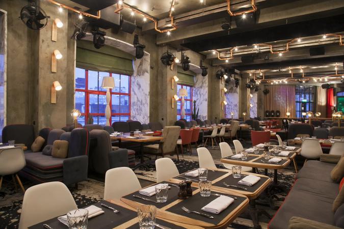 restoran_waiters_photo1