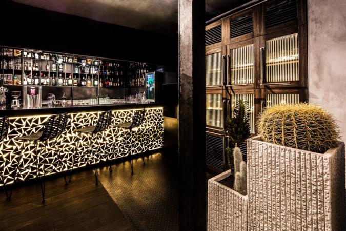 pab_bottoms_up_photo1