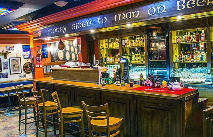 bar_snooty_fox_pub_photo3