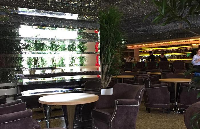 restoran_simachyard_photo1