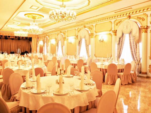 park_holl_georgievskij_photo1