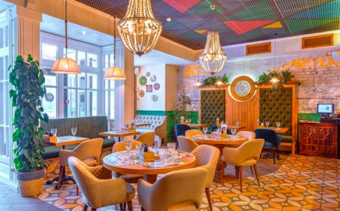 gruzinskie_kanikuly_kuzneckij_most_1