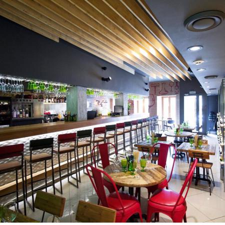 bar_vinnyj_bazar_na_petrovskom_photo4