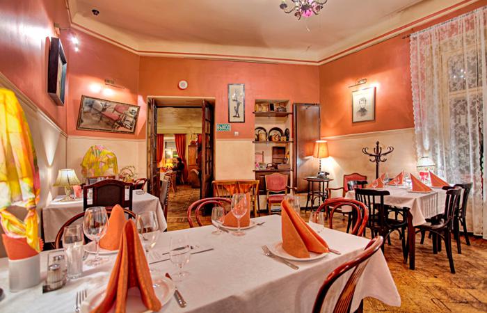 kafe_klub_dacha_na_pokrovke_photo3