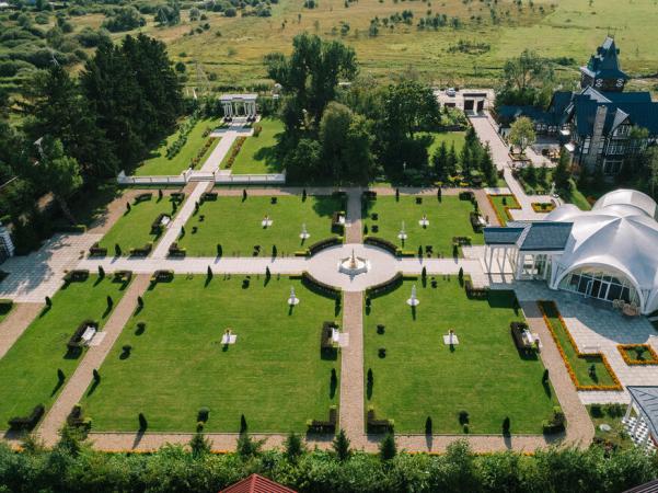 banketnyj_zal_rezidenciya_shenonso_photo_7