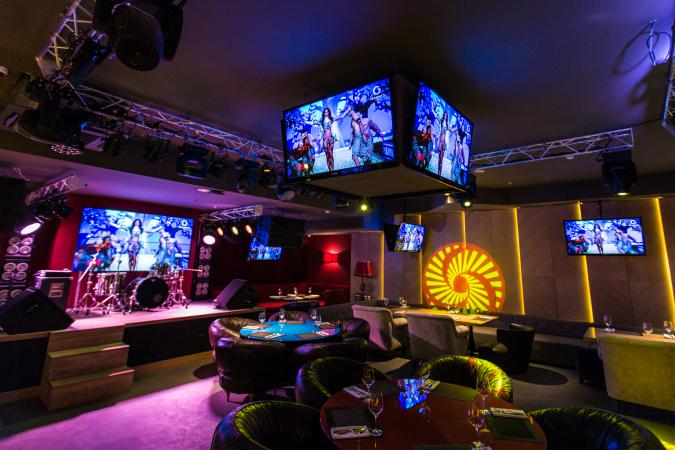 karaoke_club_grammys_photo_4