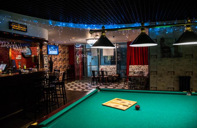 bilyardnyj_klub_tranzit_vremeni_photo1