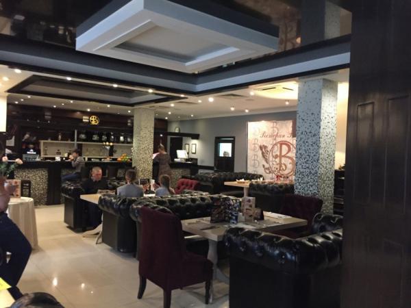 banketnyj_zal_zagorodnyj_klub_vidnoff_photo5