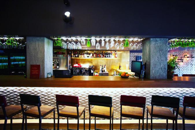 bar_vinnyj_bazar_na_petrovskom_photo5