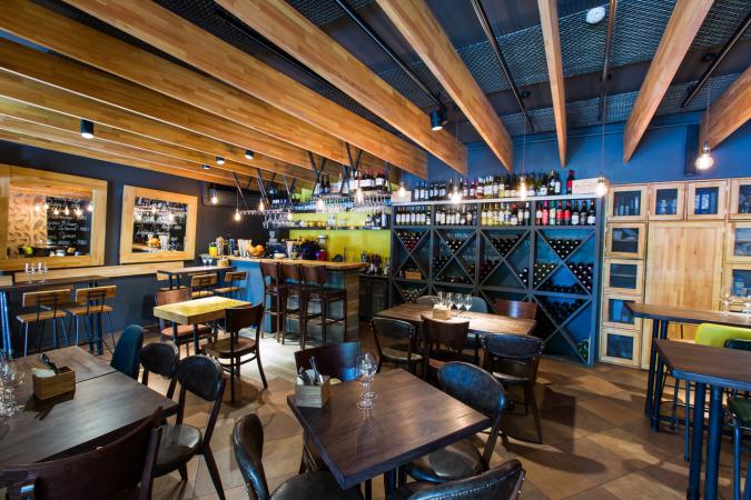 bar_vinnyj_bazar_sosedi_photo3