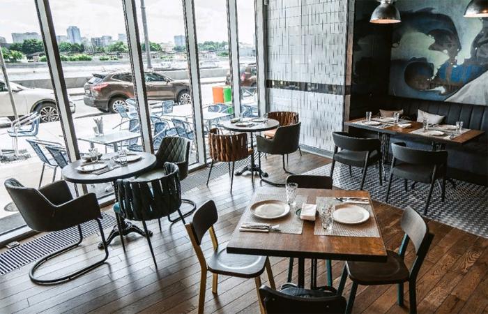 no_security_grill_bar_photo3