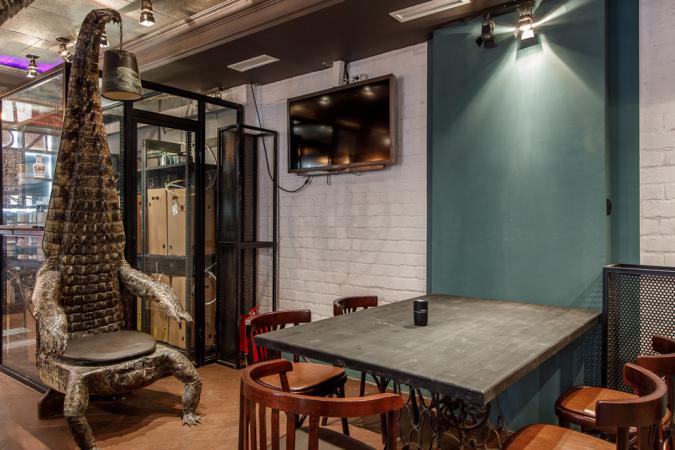 bar_slony_i_mamonty_4